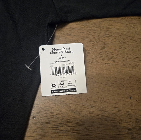 Halloween Mens Graphic Ghost Tee Size Small - Picture 3 of 5